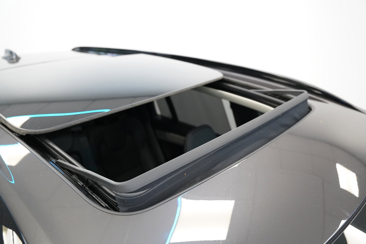 Volvo XC90 2.0 T8 Plug-in hybrid AWD Ultra Dark Panoramadak Bowers & Wilkins Leder Memory 360 Camera 7 Persoons