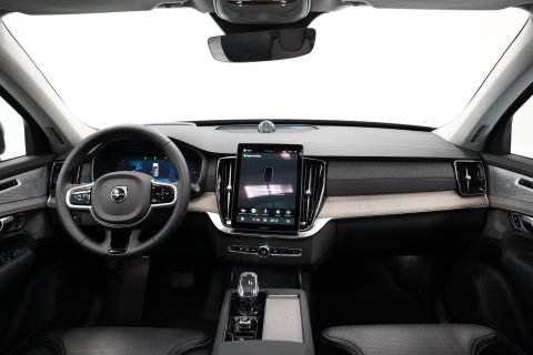 Volvo XC90 2.0 T8 Plug-in hybrid AWD Ultra Dark Panoramadak Bowers & Wilkins Leder Memory 360 Camera 7 Persoons