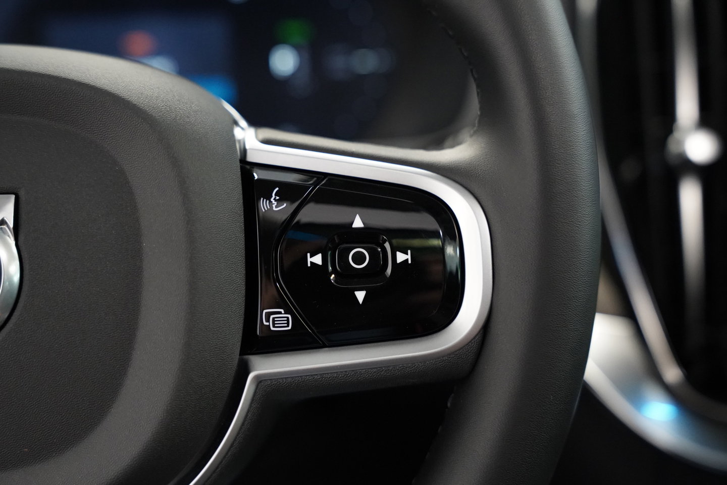 Volvo XC90 2.0 T8 Plug-in hybrid AWD Ultra Dark Panoramadak Bowers & Wilkins Leder Memory 360 Camera 7 Persoons