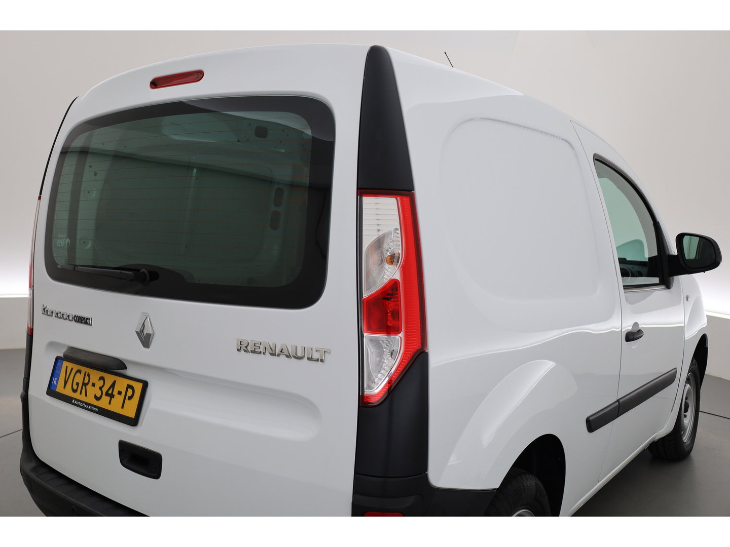 Renault Kangoo 1.5 dCi 75 Energy Comfort Compact Rijklaar !! | Weinig kilometers | Parkeersensoren | Achterklep