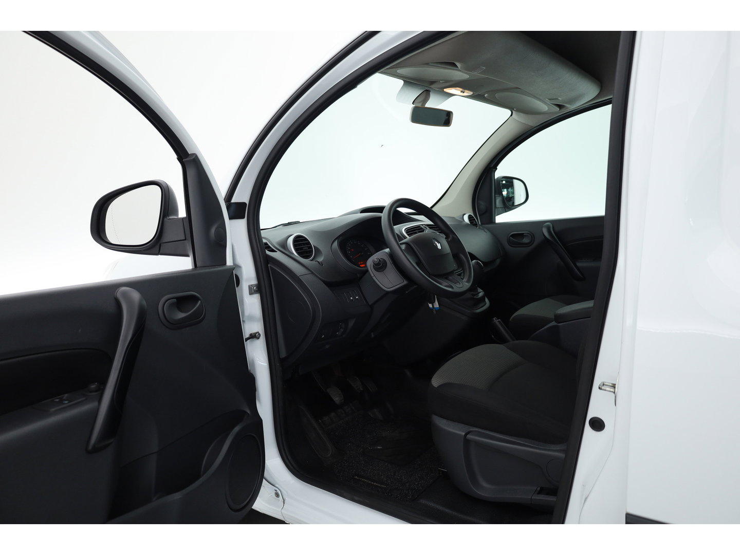 Renault Kangoo 1.5 dCi 75 Energy Comfort Compact Rijklaar !! | Weinig kilometers | Parkeersensoren | Achterklep