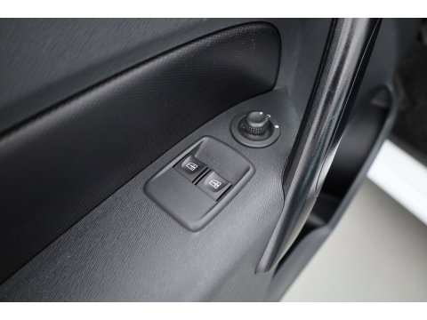 Renault Kangoo 1.5 dCi 75 Energy Comfort Compact Rijklaar !! | Weinig kilometers | Parkeersensoren | Achterklep
