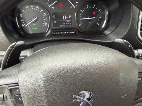 Peugeot Expert 2.0 BlueHDI 177pk automaat S&S L3H1 DC 5 persoons / vaste prijs rijklaar € 27.950 ex btw / lease vanaf € 456 / dubbele schuifdeur / euro 6 / bpm vrij / airco / cruise / navi / trekhaak !