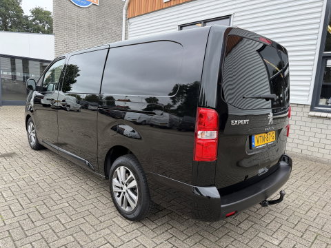 Peugeot Expert 2.0 BlueHDI 177pk automaat S&S L3H1 DC 5 persoons / vaste prijs rijklaar € 27.950 ex btw / lease vanaf € 456 / dubbele schuifdeur / euro 6 / bpm vrij / airco / cruise / navi / trekhaak !