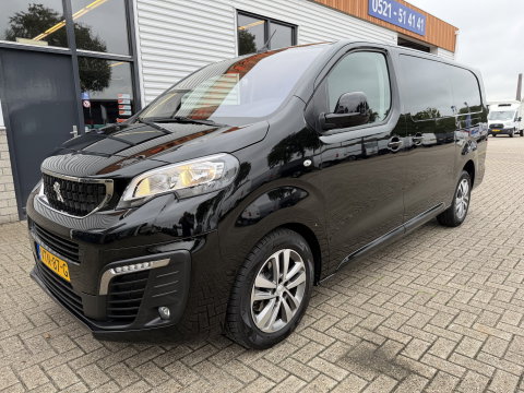 Peugeot Expert 2.0 BlueHDI 177pk automaat S&S L3H1 DC 5 persoons / vaste prijs rijklaar € 27.950 ex btw / lease vanaf € 456 / dubbele schuifdeur / euro 6 / bpm vrij / airco / cruise / navi / trekhaak !