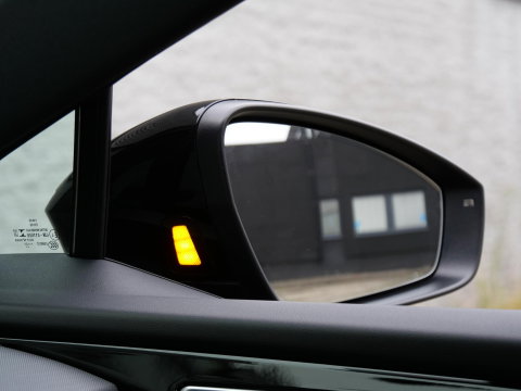 Audi Q4 Sportback e-tron 40 S-EDITION/ ELEKT. STOELEN/ BLINDSPOT/ HEAD-UP/ SONOS AUDIO/ SOH 95%
