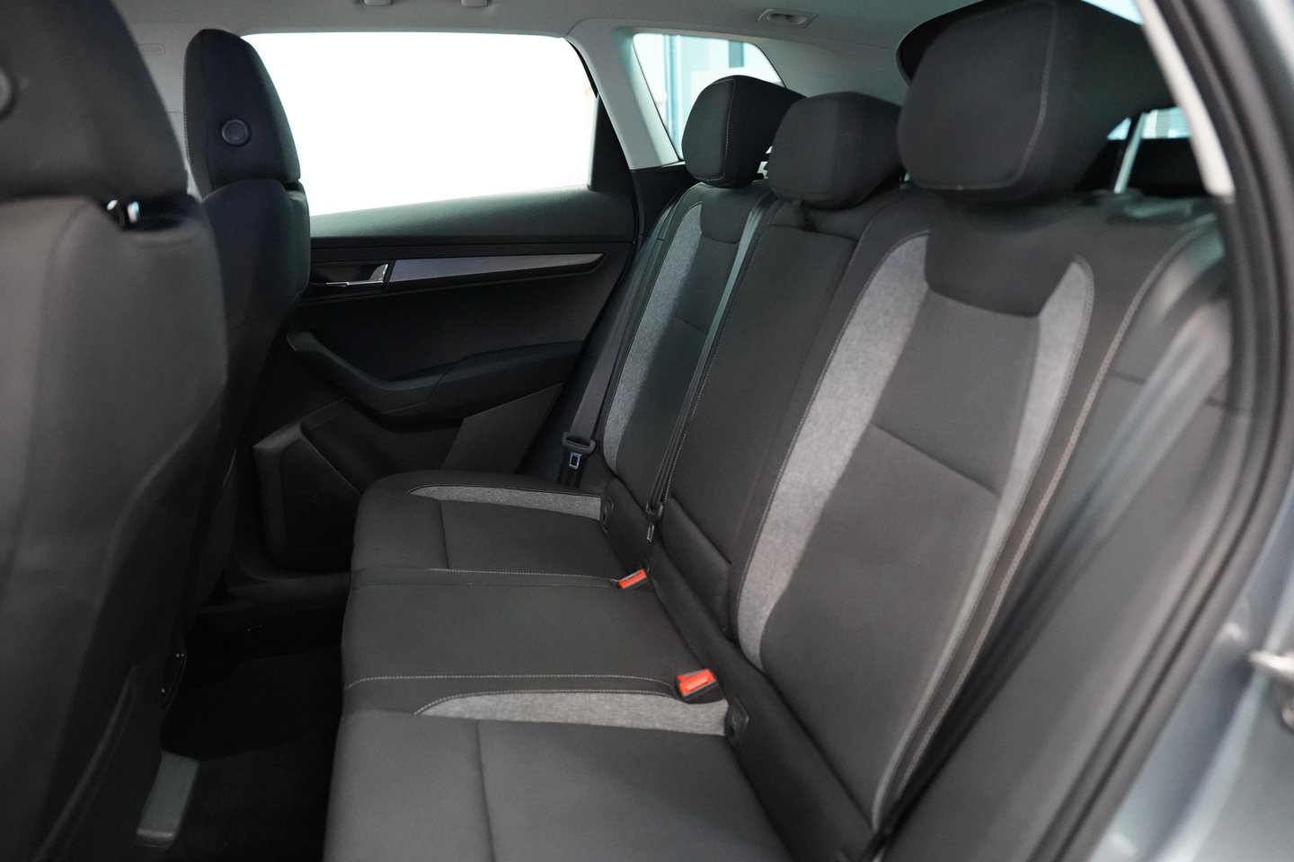 Škoda Karoq 1.6 TDI Style Business Cruise/Climate VCP Carplay Navi Automaat
