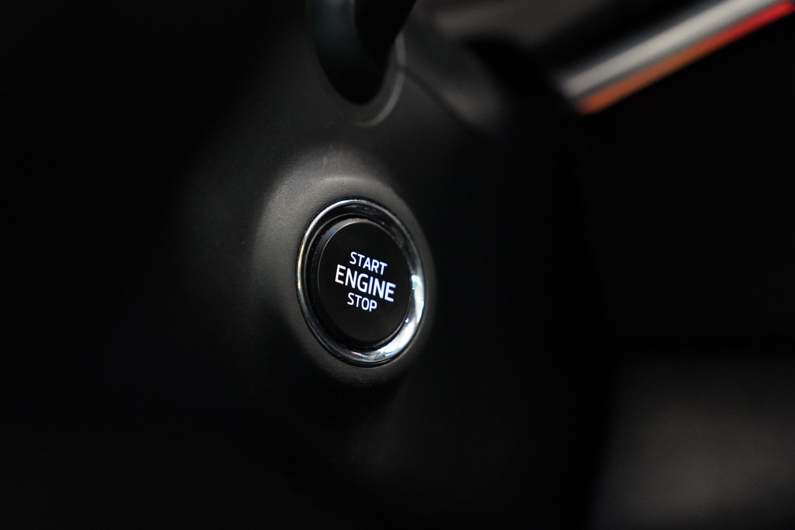 Škoda Karoq 1.6 TDI Style Business Cruise/Climate VCP Carplay Navi Automaat