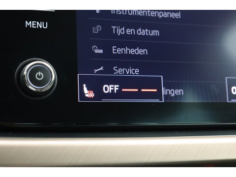 Škoda Kamiq 1.5 TSI ACT Business Edition DSG 150pk | Trekhaak | Apple CarPlay | Stoelverw. | All Seasons | Keyless | PDC A