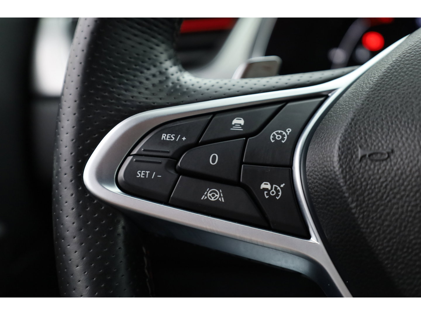 Renault Captur 1.3 mild hybrid 160 R.S. Line | Rijklaar! | Adapt. Cruise | 360cam | Apple Carplay | Navi | Keyless | Park Assist | Dodehoekdet.