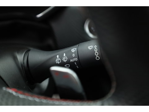 Renault Captur 1.3 mild hybrid 160 R.S. Line | Rijklaar! | Adapt. Cruise | 360cam | Apple Carplay | Navi | Keyless | Park Assist | Dodehoekdet.