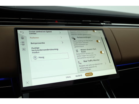 Land Rover Range Rover Sport P550e Autobiography PHEV | Achterasbesturing | Luchtvering | Black Pack | Massage + Ventilatie | Elek. Trekhaak | Comfort Pack| 23'' |