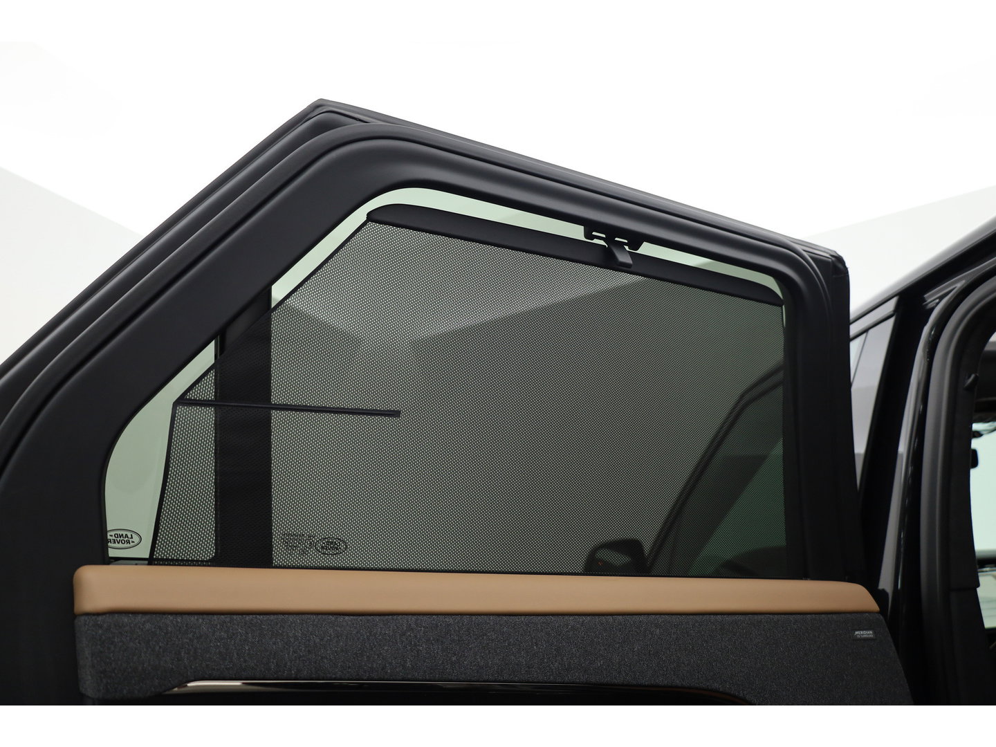 Land Rover Range Rover Sport P550e Autobiography PHEV | Achterasbesturing | Luchtvering | Black Pack | Massage + Ventilatie | Elek. Trekhaak | Comfort Pack| 23'' |