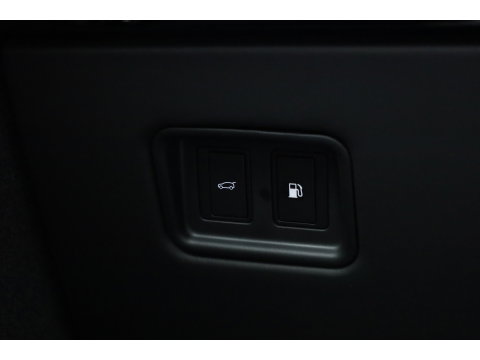Land Rover Range Rover Sport P550e Autobiography PHEV | Achterasbesturing | Luchtvering | Black Pack | Massage + Ventilatie | Elek. Trekhaak | Comfort Pack| 23'' |