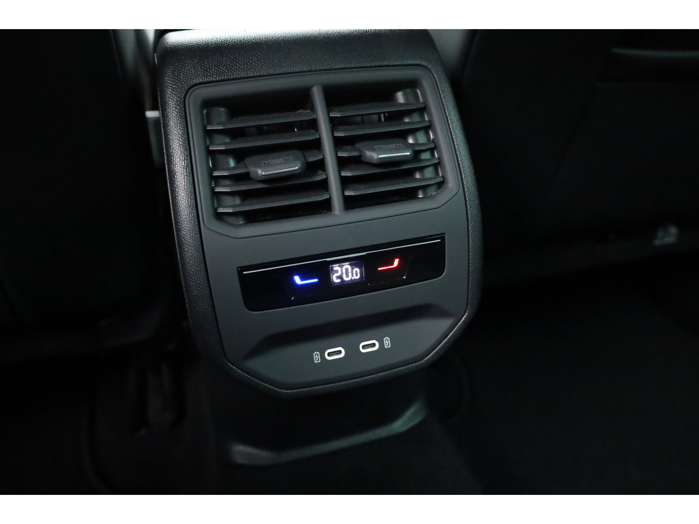 CUPRA Formentor 1.4 e-Hybrid VZ Performance | Rijklaar! | Adapt. Cruise | Camera + PDC | Stoel- Stuurverw. | All Season | 19'' | Navi