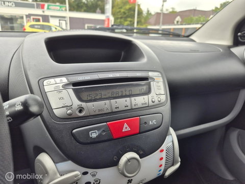 Peugeot 107 1.0-12V Millesim 200, Trekhaak, Airco, NAP, 5Drs