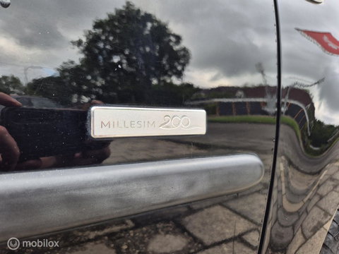 Peugeot 107 1.0-12V Millesim 200, Trekhaak, Airco, NAP, 5Drs