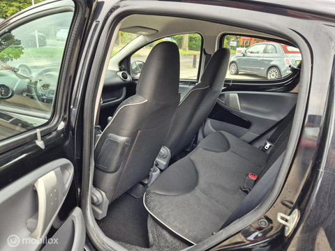Peugeot 107 1.0-12V Millesim 200, Trekhaak, Airco, NAP, 5Drs