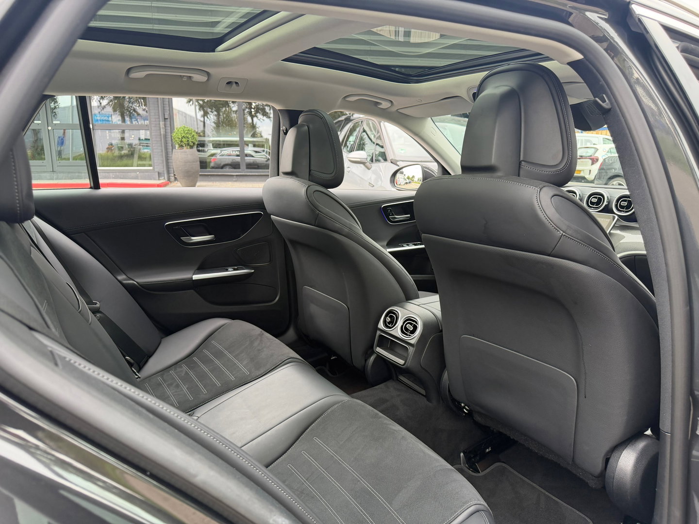 Mercedes-Benz C-Klasse Estate 300 e AMG Line 313PK Pano|Carplay|ACC|Hud|360Camera|Led