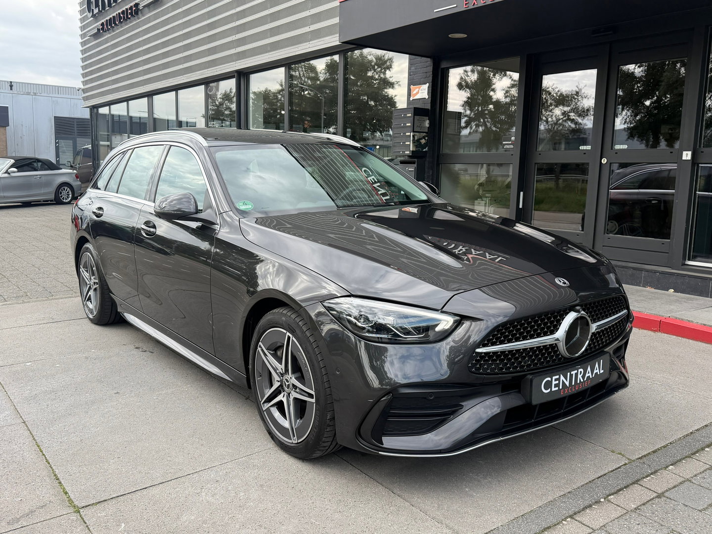 Mercedes-Benz C-Klasse Estate 300 e AMG Line 313PK Pano|Carplay|ACC|Hud|360Camera|Led