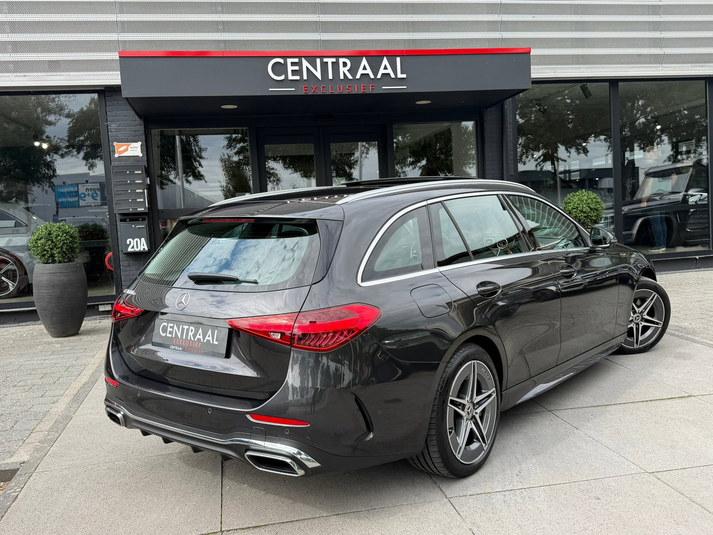 Mercedes-Benz C-Klasse Estate 300 e AMG Line 313PK Pano|Carplay|ACC|Hud|360Camera|Led