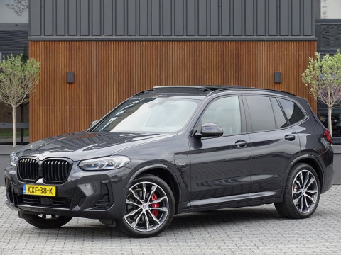 BMW X3 30e X-Drive 292PK M-Sport / M-Stoel / Harman Kardon / 360° / Laser / Pano