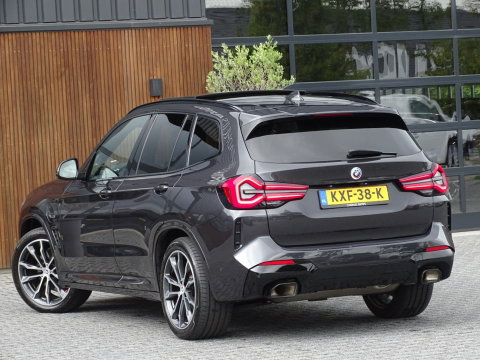 BMW X3 30e X-Drive 292PK M-Sport / M-Stoel / Harman Kardon / 360° / Laser / Pano