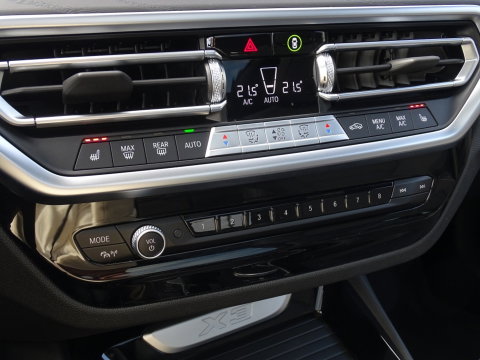 BMW X3 30e X-Drive 292PK M-Sport / M-Stoel / Harman Kardon / 360° / Laser / Pano