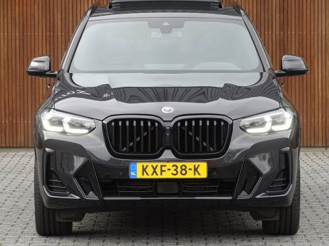 BMW X3 30e X-Drive 292PK M-Sport / M-Stoel / Harman Kardon / 360° / Laser / Pano