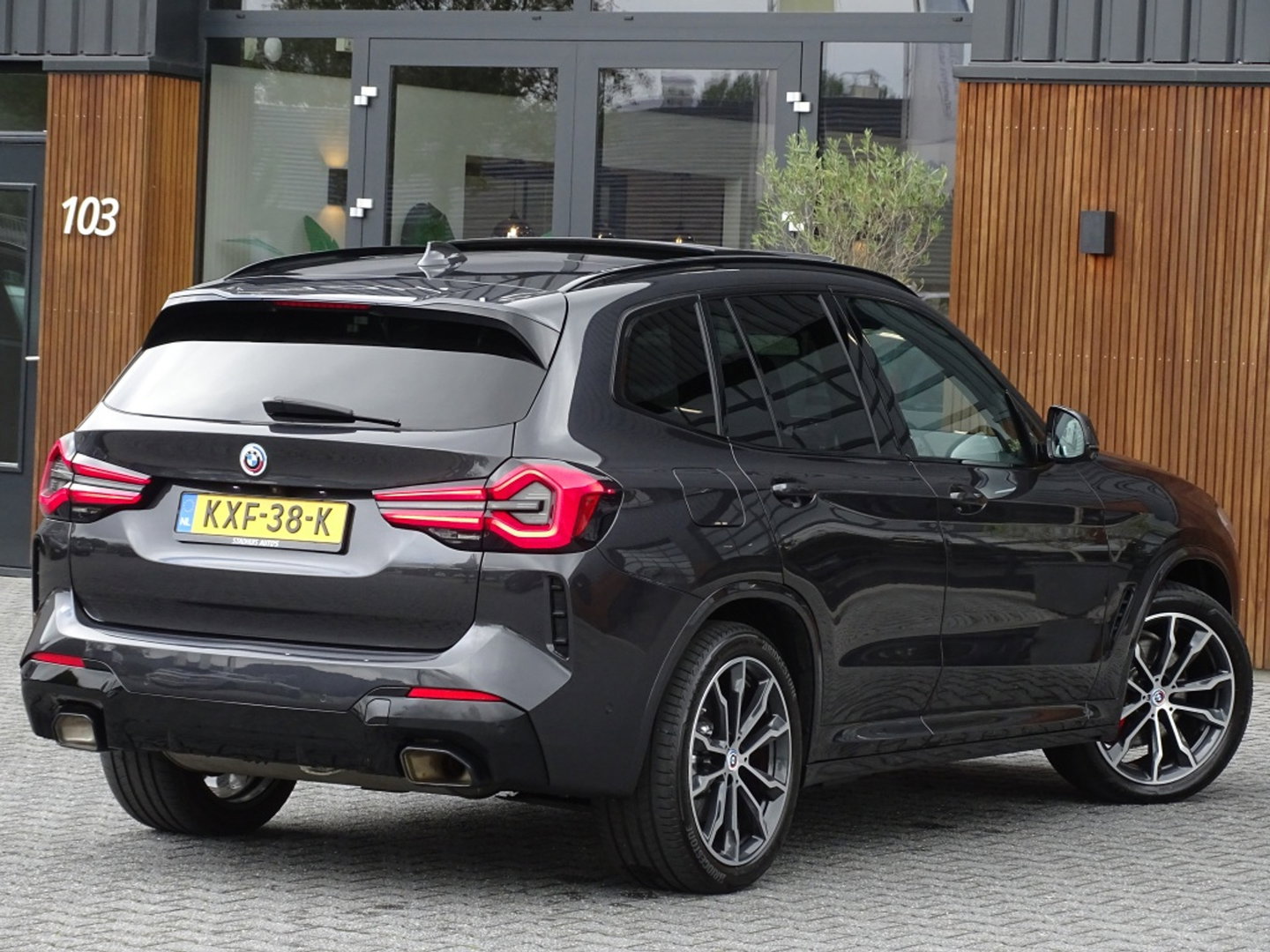 BMW X3 30e X-Drive 292PK M-Sport / M-Stoel / Harman Kardon / 360° / Laser / Pano