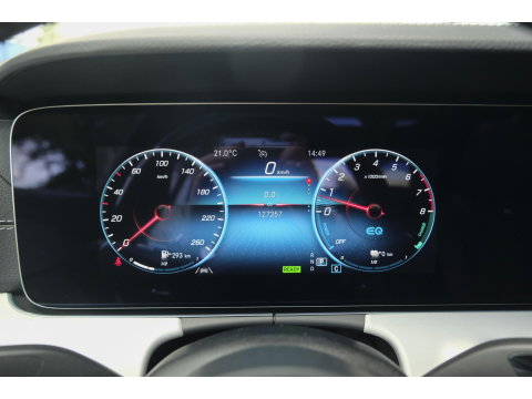 Mercedes-Benz E-Klasse E300e AMG 320pk Panoramadak Burmester Widescreen Leder NLauto 1e Eigenaar!