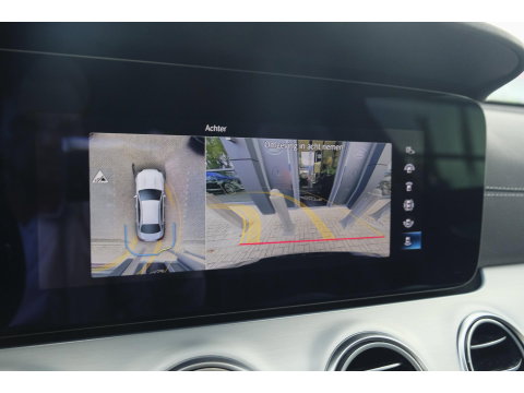 Mercedes-Benz E-Klasse E300e AMG 320pk Panoramadak Burmester Widescreen Leder NLauto 1e Eigenaar!