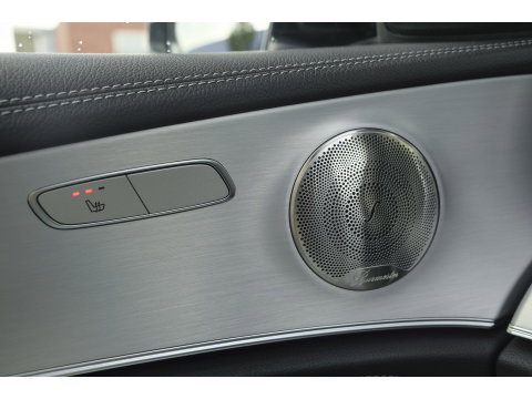 Mercedes-Benz E-Klasse E300e AMG 320pk Panoramadak Burmester Widescreen Leder NLauto 1e Eigenaar!