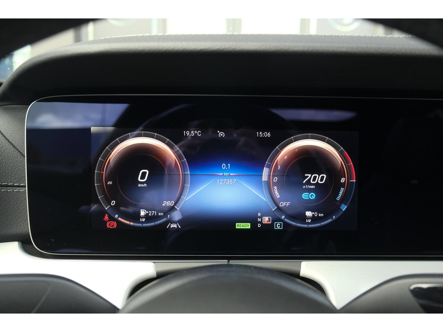 Mercedes-Benz E-Klasse E300e AMG 320pk Panoramadak Burmester Widescreen Leder NLauto 1e Eigenaar!