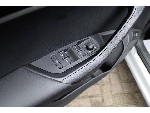 Škoda Karoq 1.5 TSI ACT Sportline Business 150PK DSG