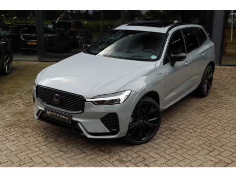 Volvo XC60 T6 AWD Ultra Black Edition Pano 360cam Harman Kardon Alarm klasse 3