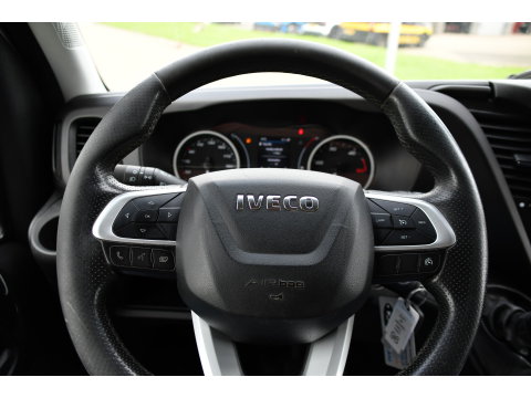 Iveco Daily 35C16V 2.3 352 H2 Edition Camera, Cruise, Airco, 3500kg Trekhaak, LED, Clima ,Radio, 160pk, Uniek!
