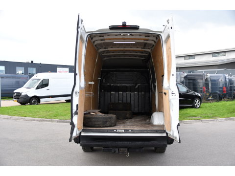 Iveco Daily 35C16V 2.3 352 H2 Edition Camera, Cruise, Airco, 3500kg Trekhaak, LED, Clima ,Radio, 160pk, Uniek!