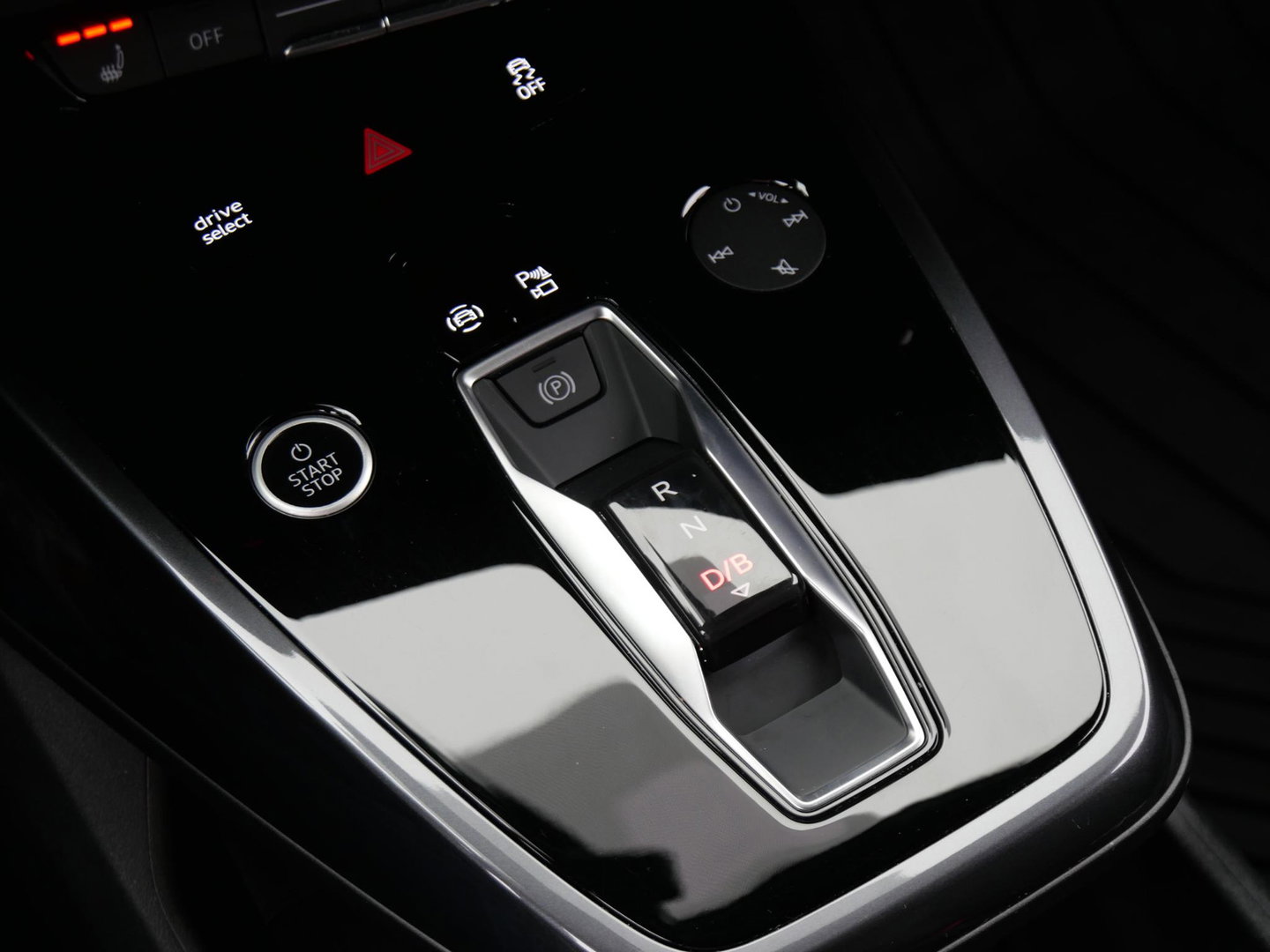Audi Q4 Sportback e-tron 40 S-EDITION/ ELEKT. STOELEN/ BLINDSPOT/ HEAD-UP/ SONOS AUDIO/ SOH 95%