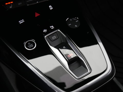Audi Q4 Sportback e-tron 40 S-EDITION/ ELEKT. STOELEN/ BLINDSPOT/ HEAD-UP/ SONOS AUDIO/ SOH 95%