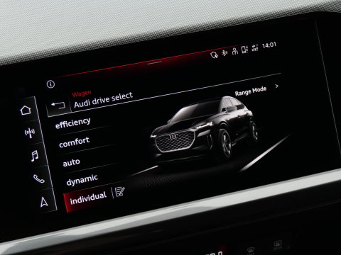 Audi Q4 Sportback e-tron 40 S-EDITION/ ELEKT. STOELEN/ BLINDSPOT/ HEAD-UP/ SONOS AUDIO/ SOH 95%