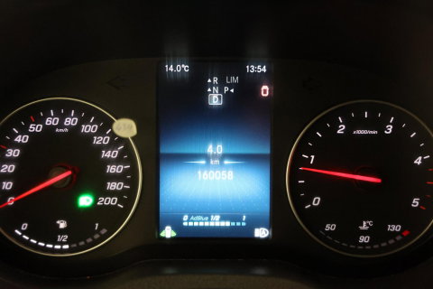 Mercedes-Benz Sprinter 317 L1H1 170PK 2000KG TREKVERMOGEN