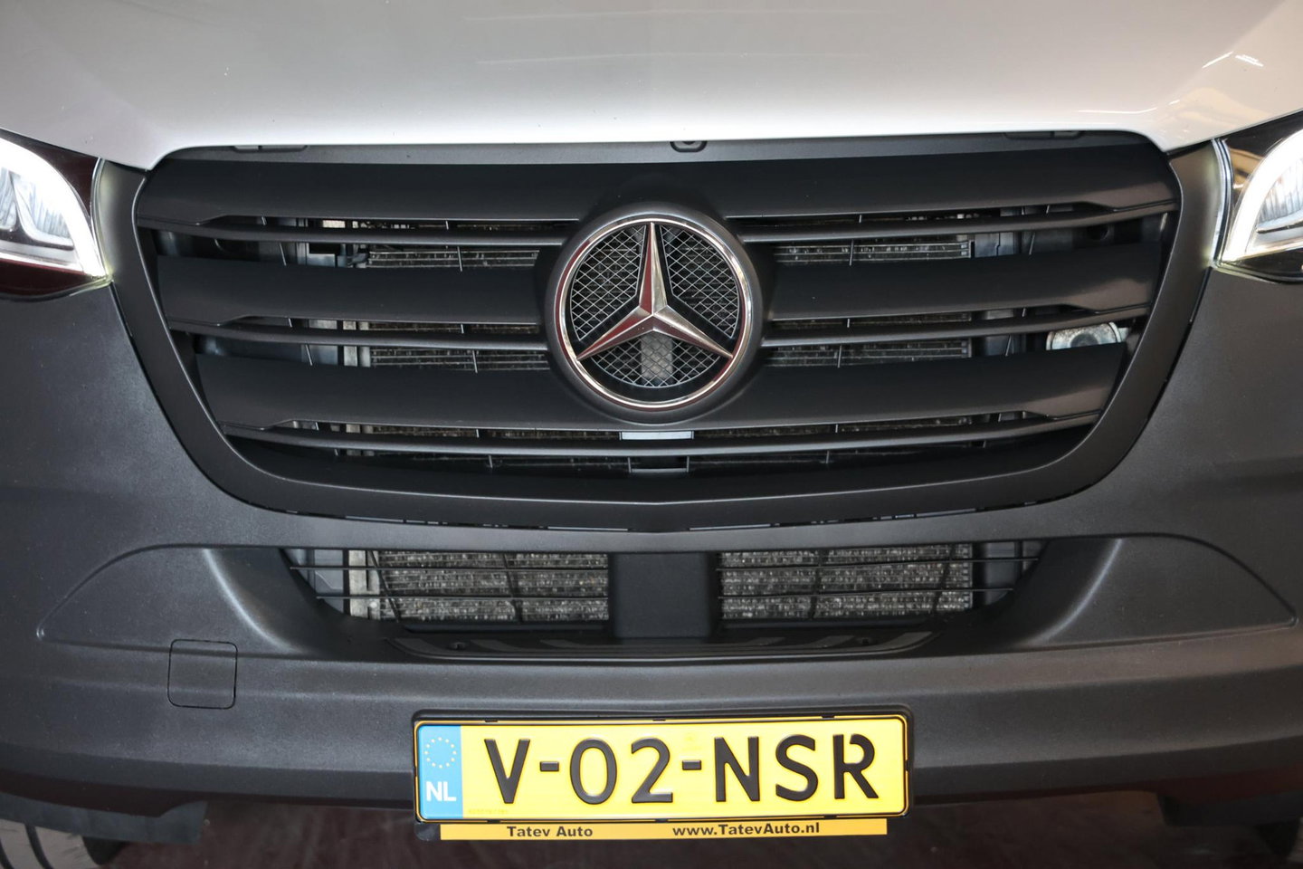 Mercedes-Benz Sprinter 317 L1H1 170PK 2000KG TREKVERMOGEN