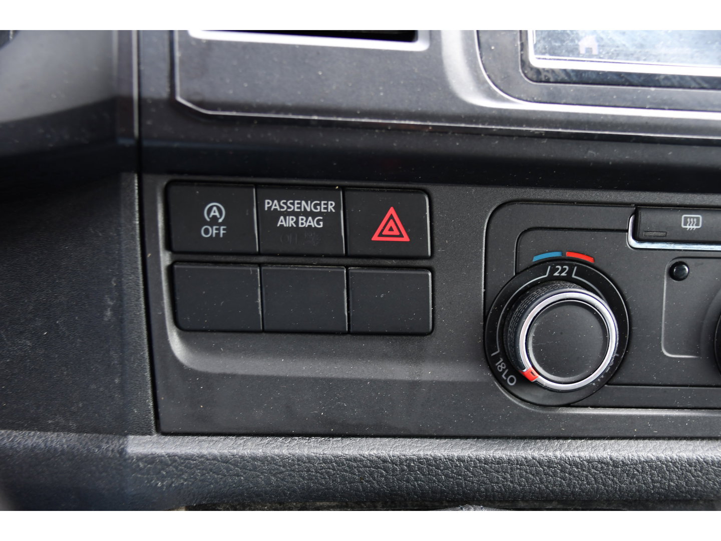 Volkswagen Transporter 2.0 TDI L1H1 PB Edition Camera, Airco, Trekhaak, Multimedia, 85pk, Radio, Uniek!