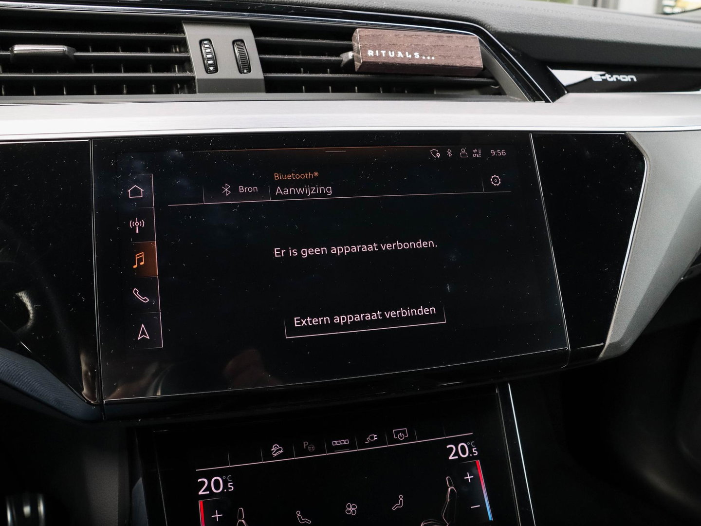 Audi Q8 e-tron 55 quattro S Edition 115 kWh 23 Inch | NL-auto | SoH 98%