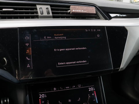 Audi Q8 e-tron 55 quattro S Edition 115 kWh 23 Inch | NL-auto | SoH 98%