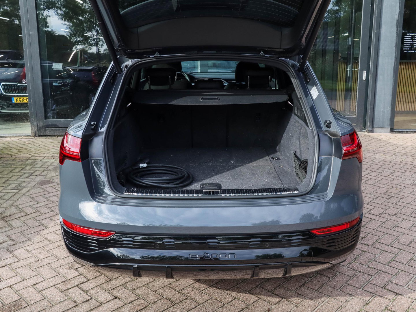 Audi Q8 e-tron 55 quattro S Edition 115 kWh 23 Inch | NL-auto | SoH 98%