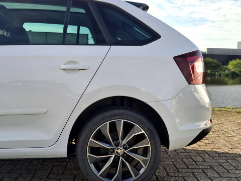 Škoda Rapid Spaceback 1.0 TSI Greentech Drive ** NET BINNENGEKOMEN | PANO | CRUISE | STOELVERWARMING | TREKHAAK