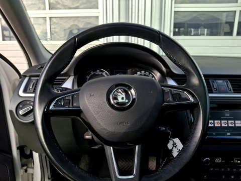 Škoda Rapid Spaceback 1.0 TSI Greentech Drive ** NET BINNENGEKOMEN | PANO | CRUISE | STOELVERWARMING | TREKHAAK