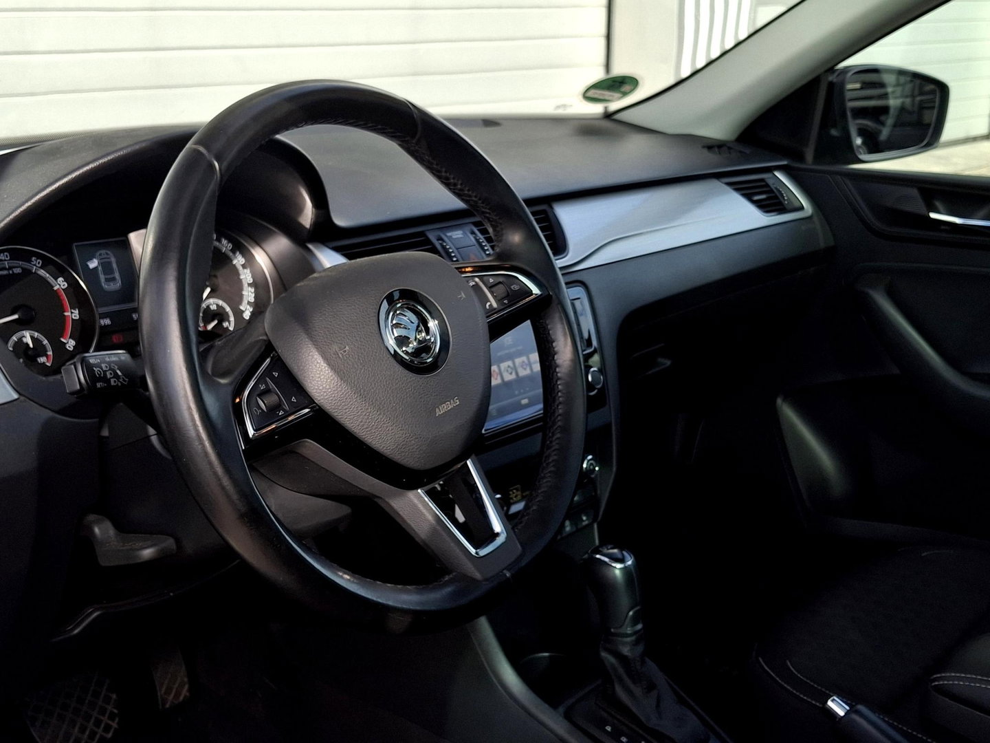 Škoda Rapid Spaceback 1.0 TSI Greentech Drive ** NET BINNENGEKOMEN | PANO | CRUISE | STOELVERWARMING | TREKHAAK